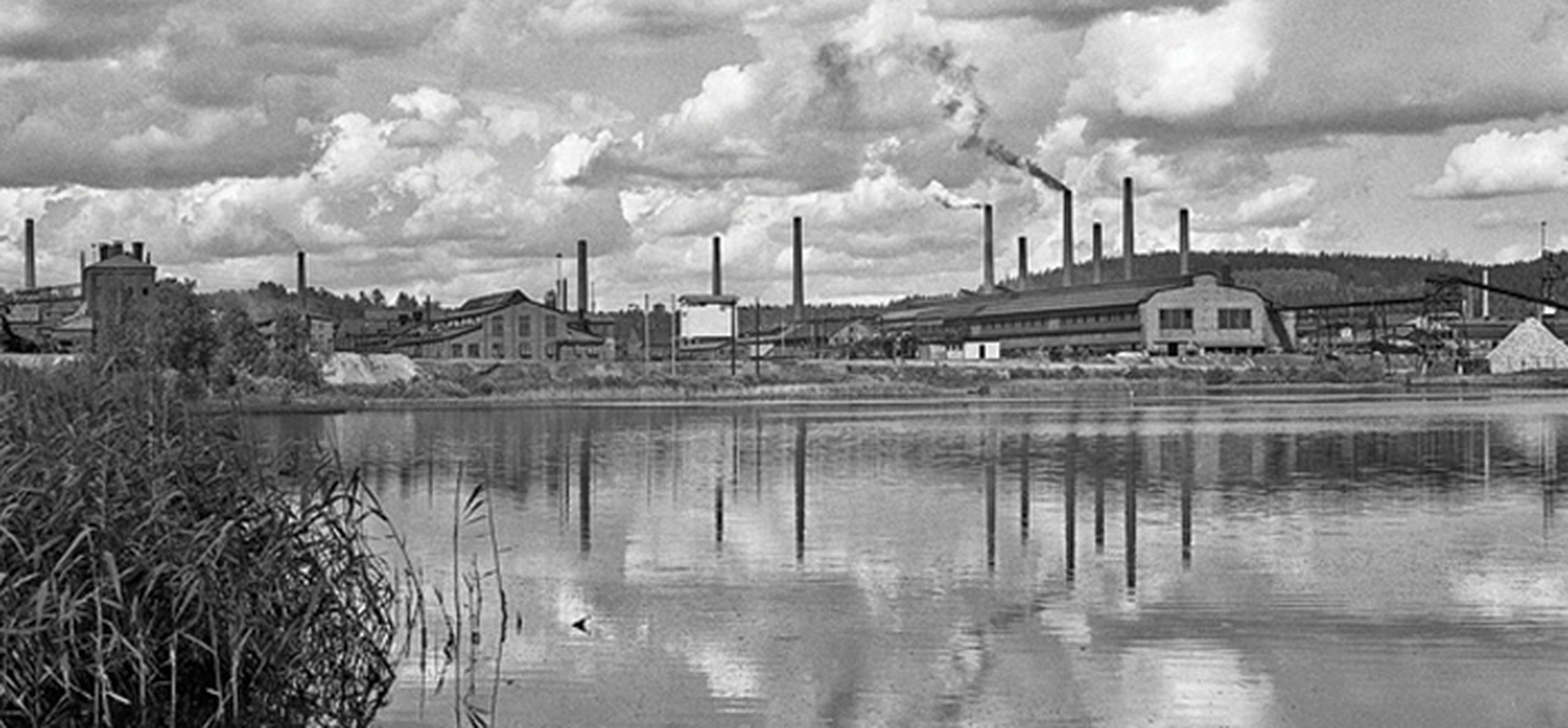 Histirical image of Ovako production site